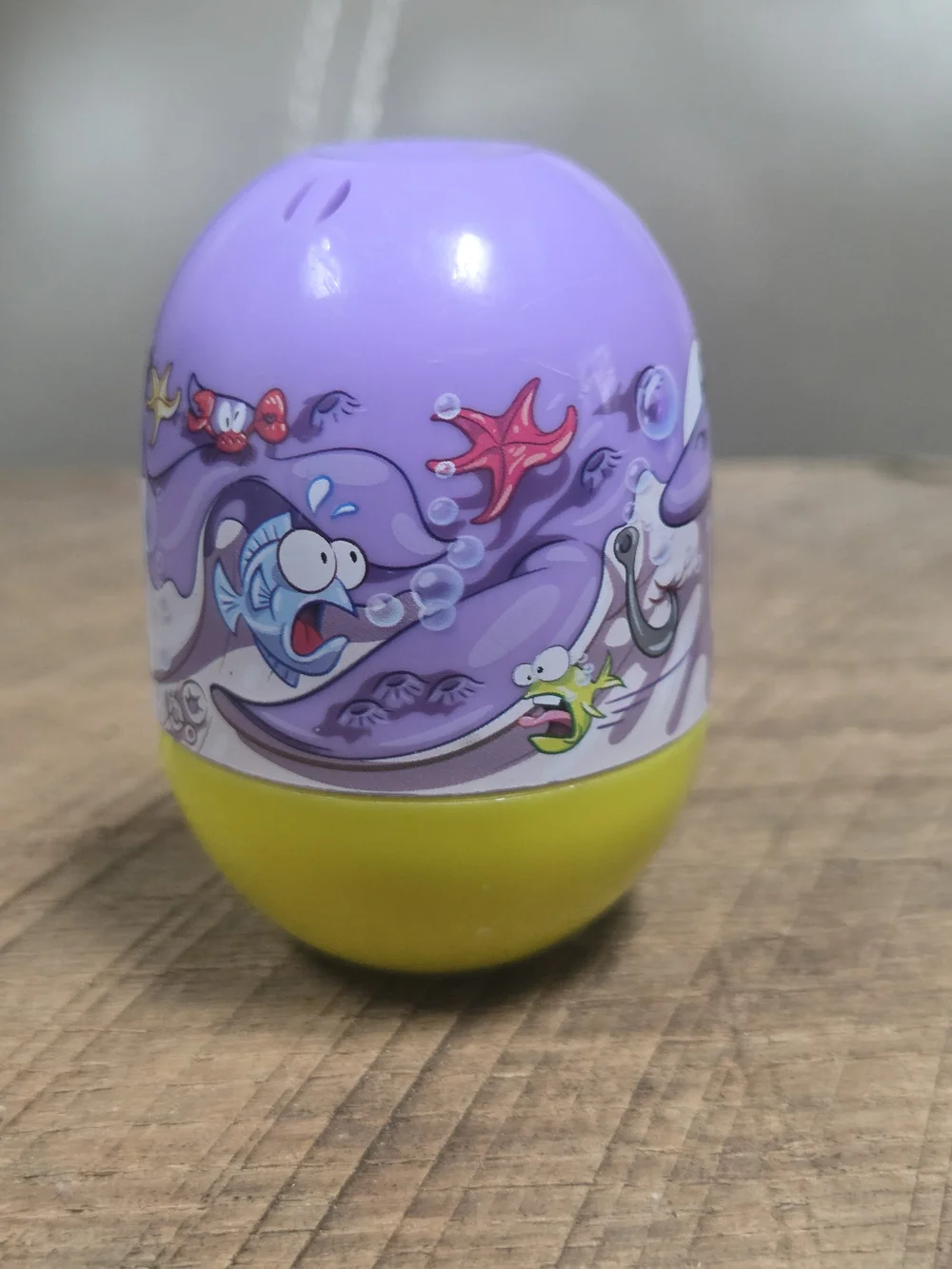 Mighty Beanz Beach Crab Incl. 10 Mini Beanz. ~ Bin S
